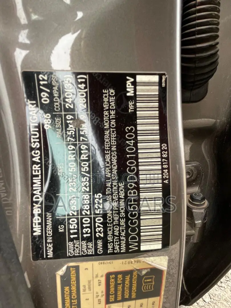 Mercedes-Benz GLK-Class 2013 Brown