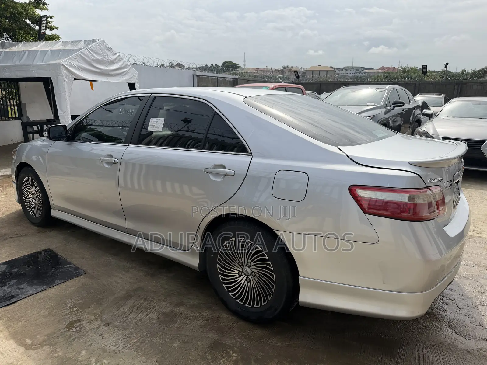 Toyota Camry SE 4dr Sedan (2.4L 4cyl 5A) 2009 Silver