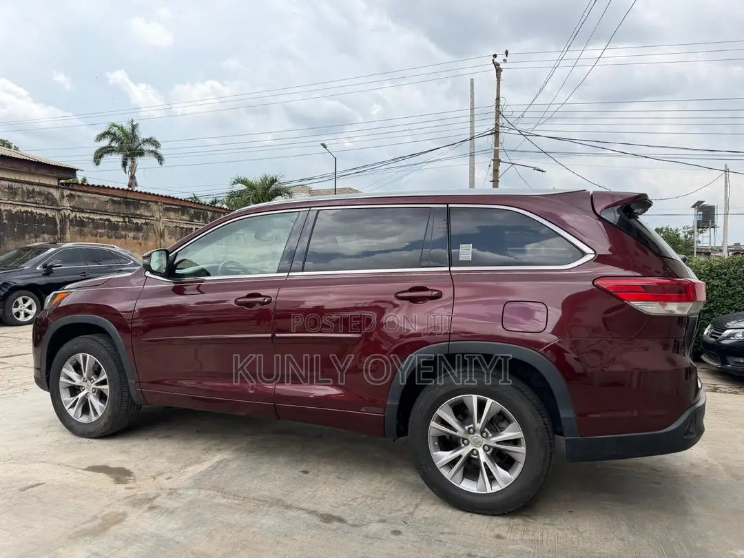 Toyota Highlander XLE 4dr SUV (3.5L 6cyl 6A) 2015 Burgundy