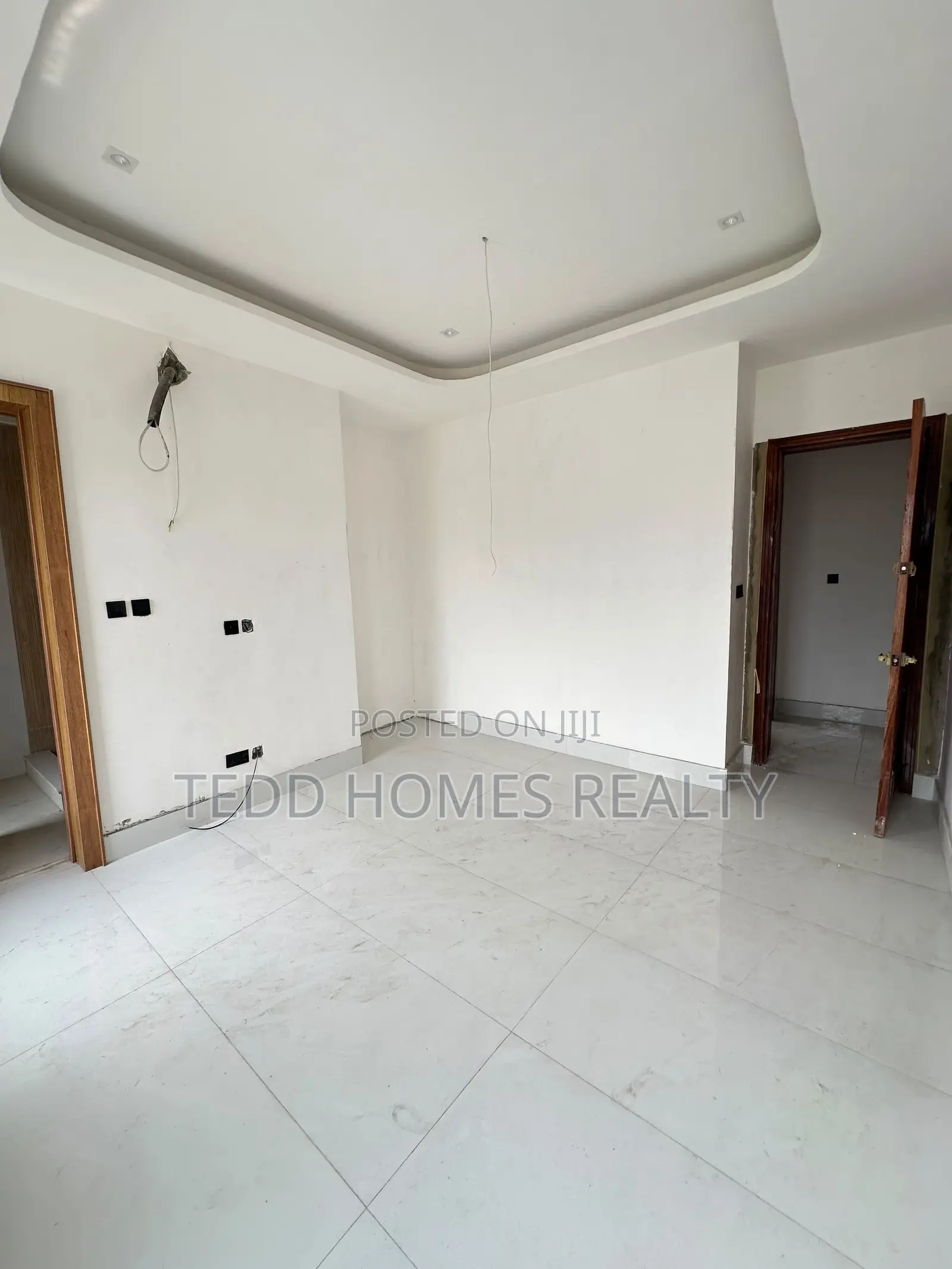 1bdrm Apartment in Ajah, Off Lekki-Epe Expressway for sale