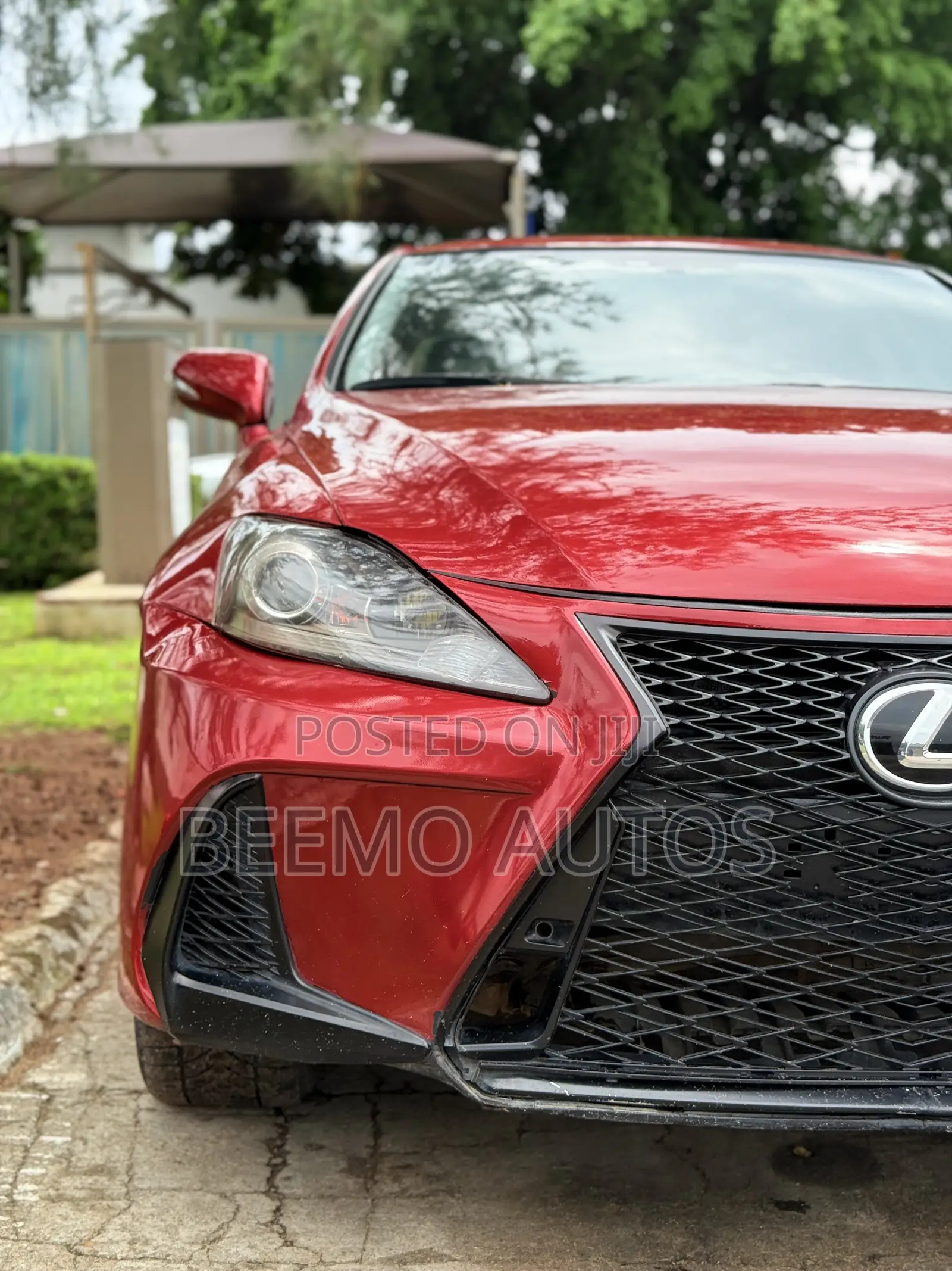 Lexus IS 2012 Red