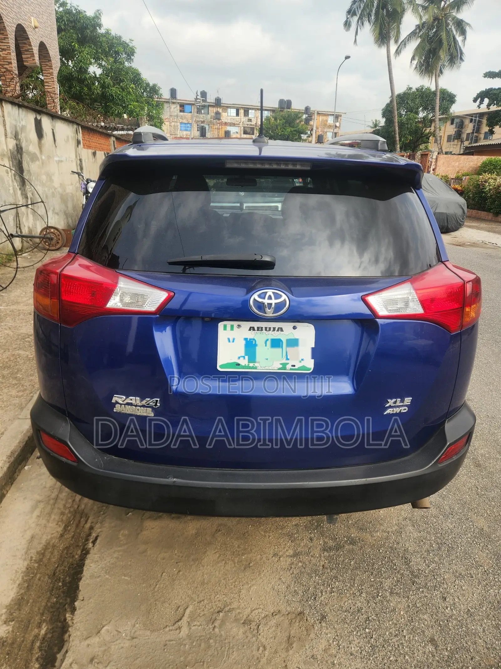 Toyota RAV4 XLE 4dr SUV (2.5L 4cyl 6A) 2015 Blue