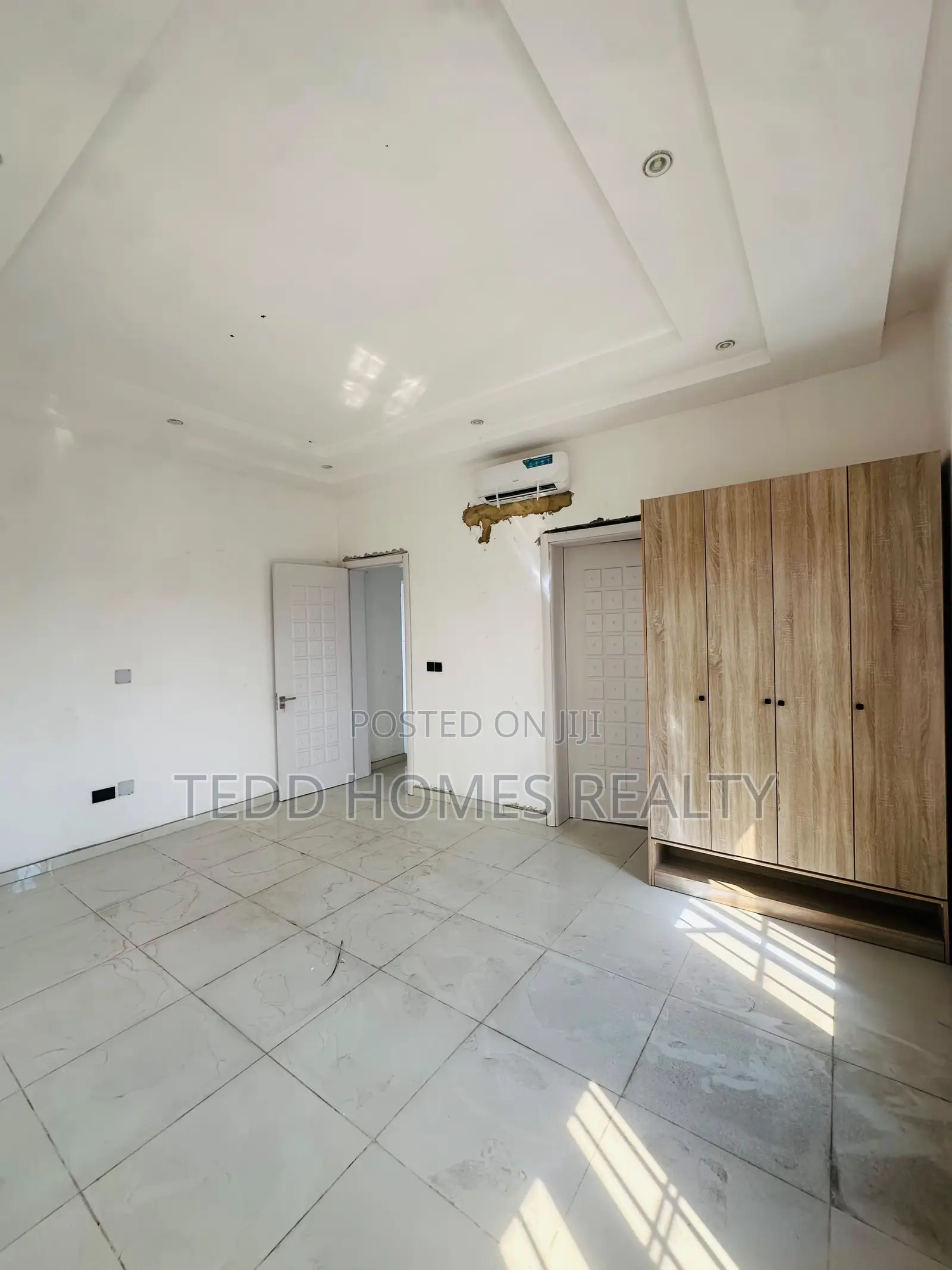 3bdrm Apartment in Ikate for rent