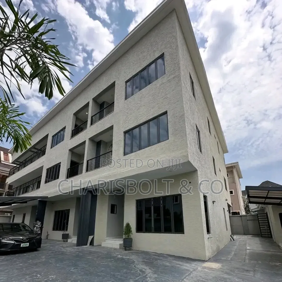 4bdrm Townhouse/Terrace in Jahi for sale