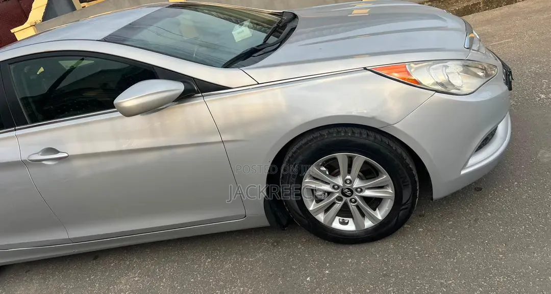 Hyundai Sonata 2013 Silver