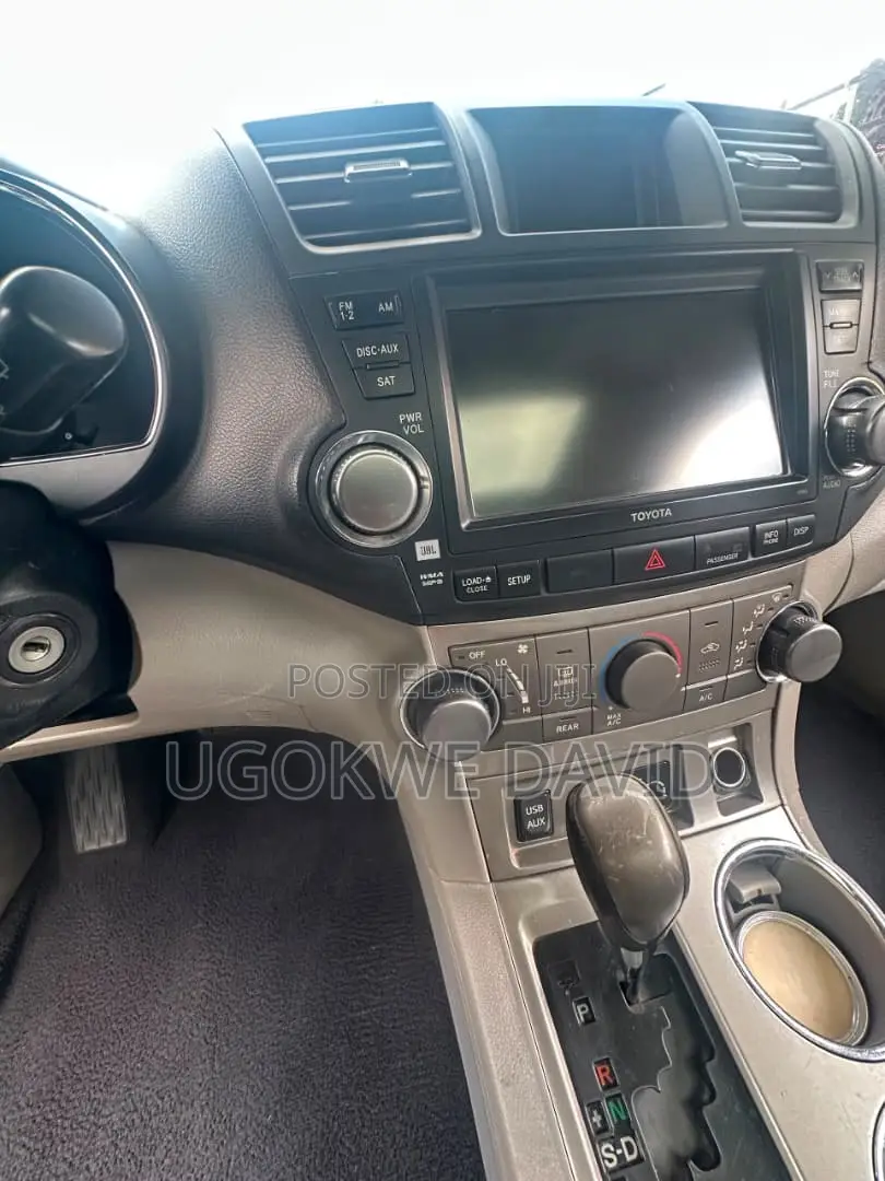 Toyota Highlander 2013 Black