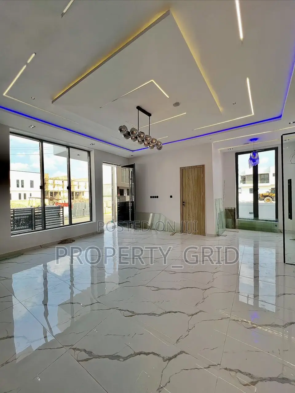 Furnished 4bdrm Duplex in Lekki for sale