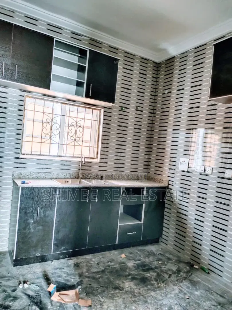 2bdrm Duplex in Shelter Afrique, Uyo for rent