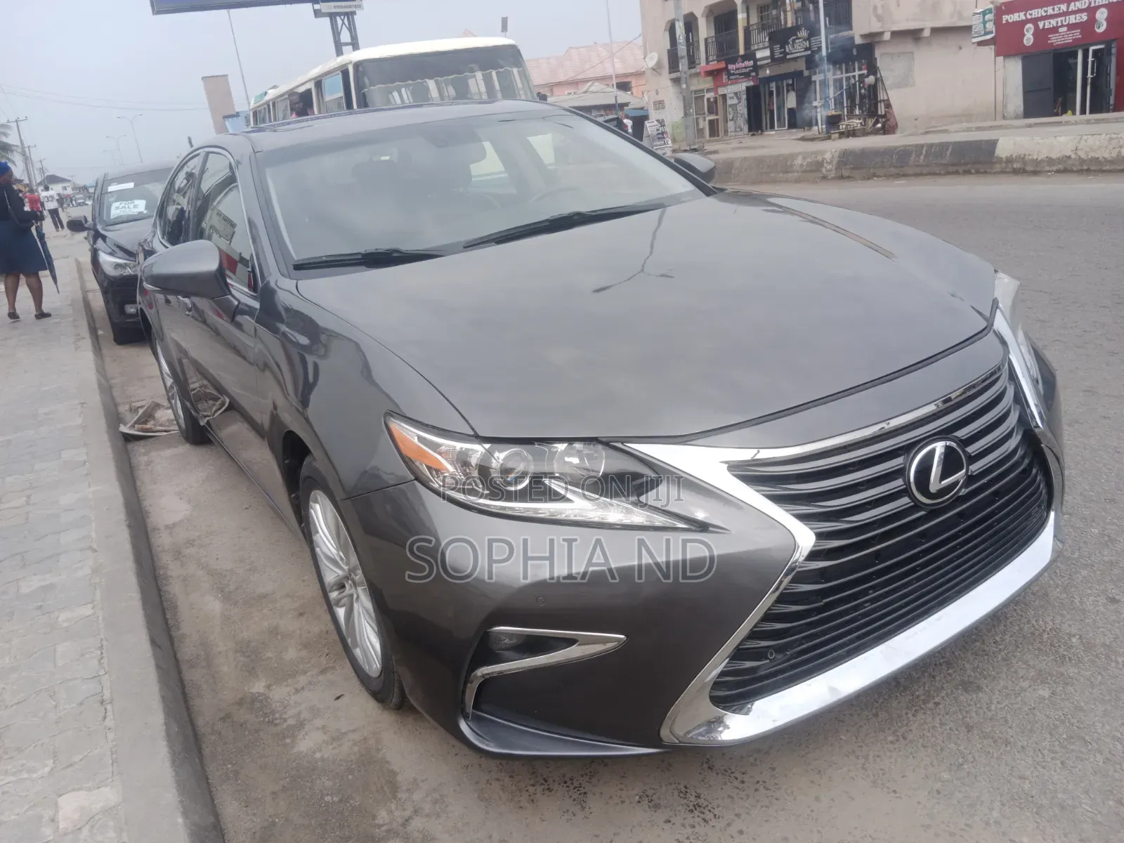 Lexus ES 2016 Gray