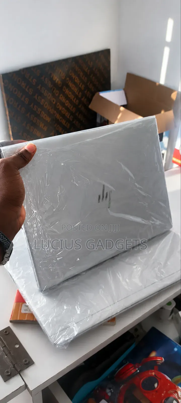New Laptop HP EliteBook 830 G5 8GB Intel Core i5 SSD 256GB