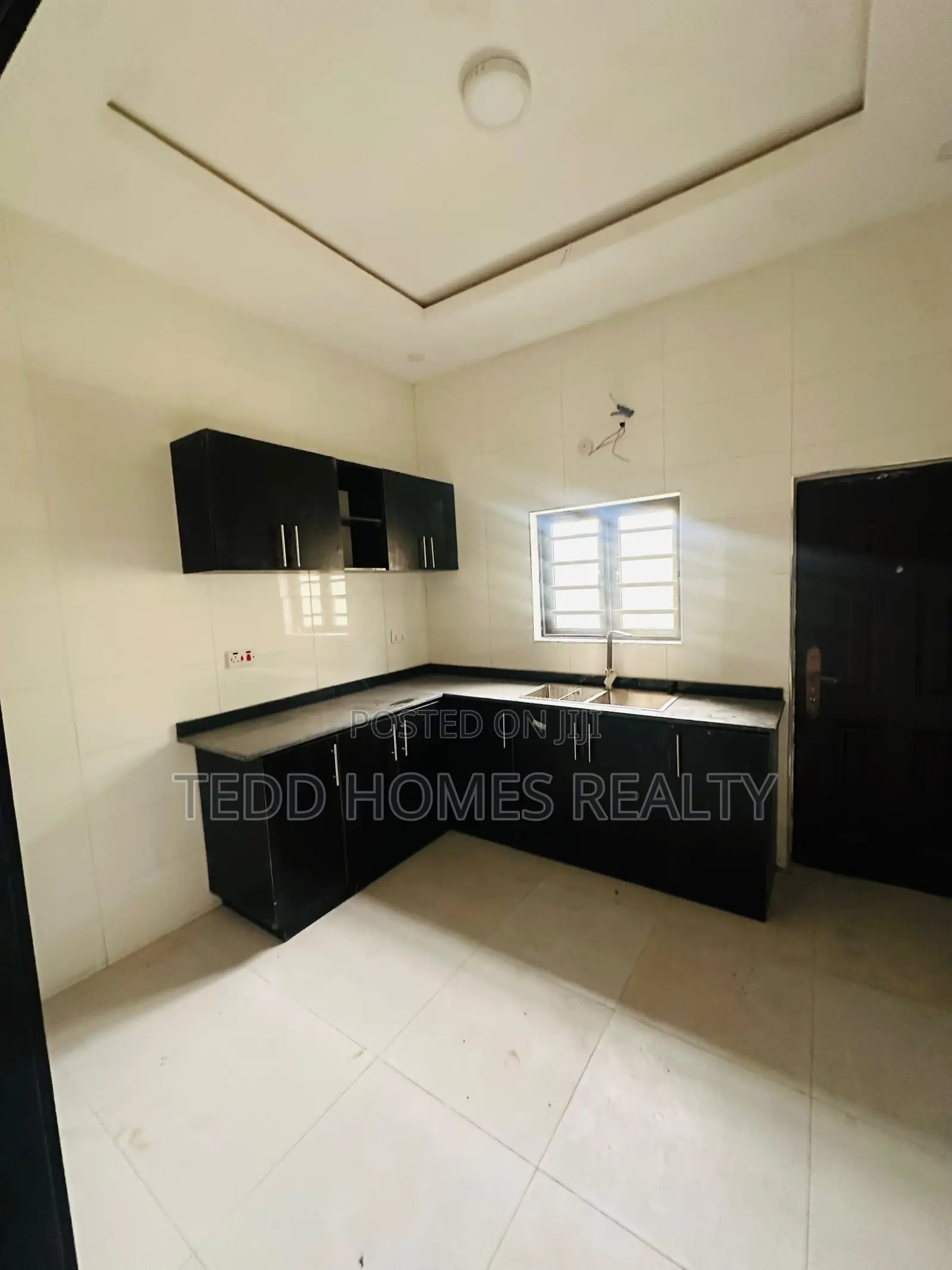 4bdrm Duplex in Ajah, Off Lekki-Epe Expressway for rent