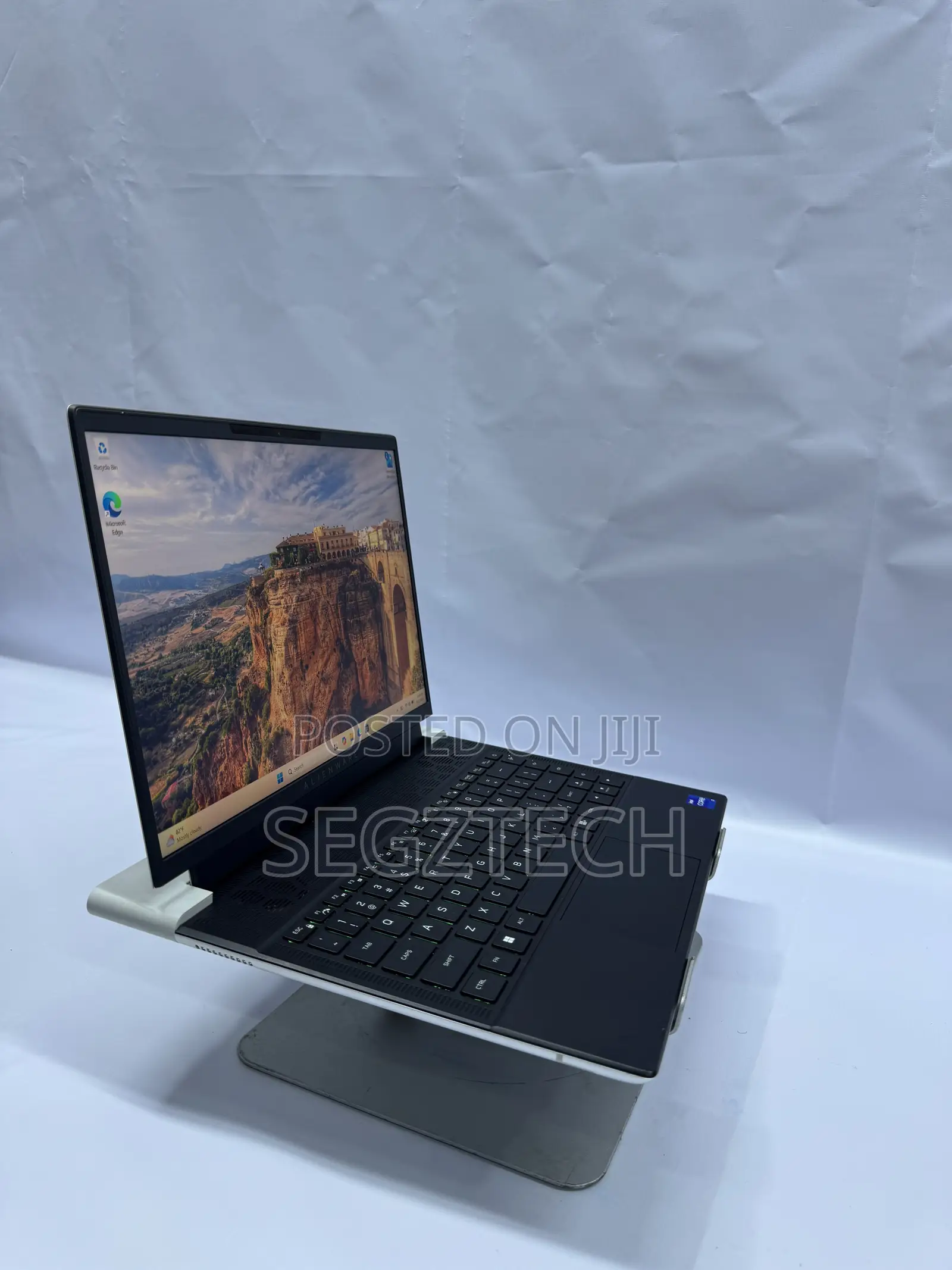 Laptop Alienware X14 16GB Intel Core i7 SSD 1T