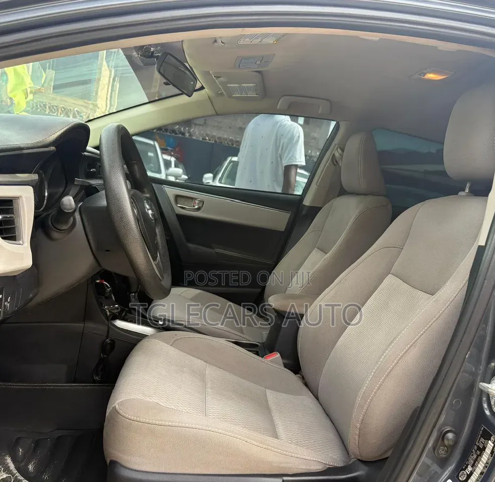 Toyota Corolla 2016 Blue