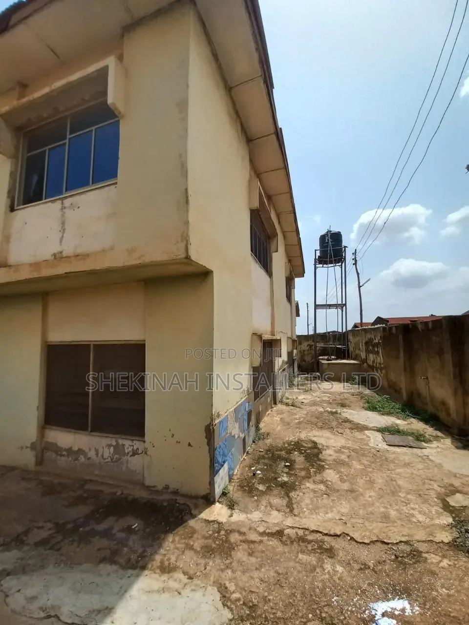 3bdrm Block of Flats in Adegbayi, Ibadan North West for sale