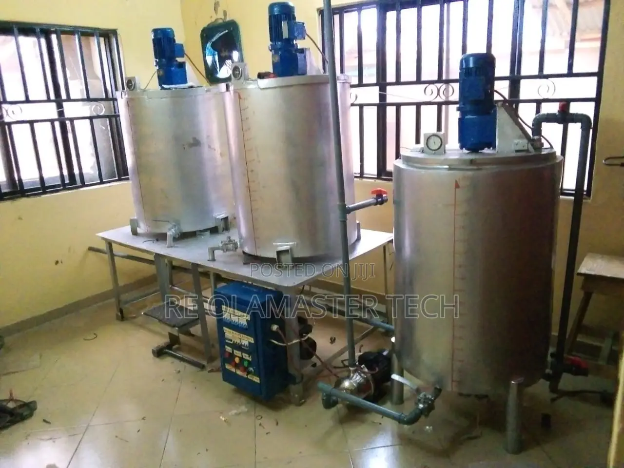 Stainless Mixer