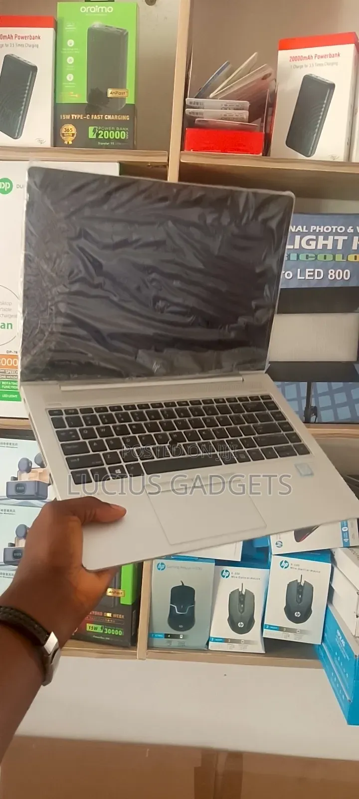 New Laptop HP EliteBook 830 G5 8GB Intel Core i5 SSD 256GB