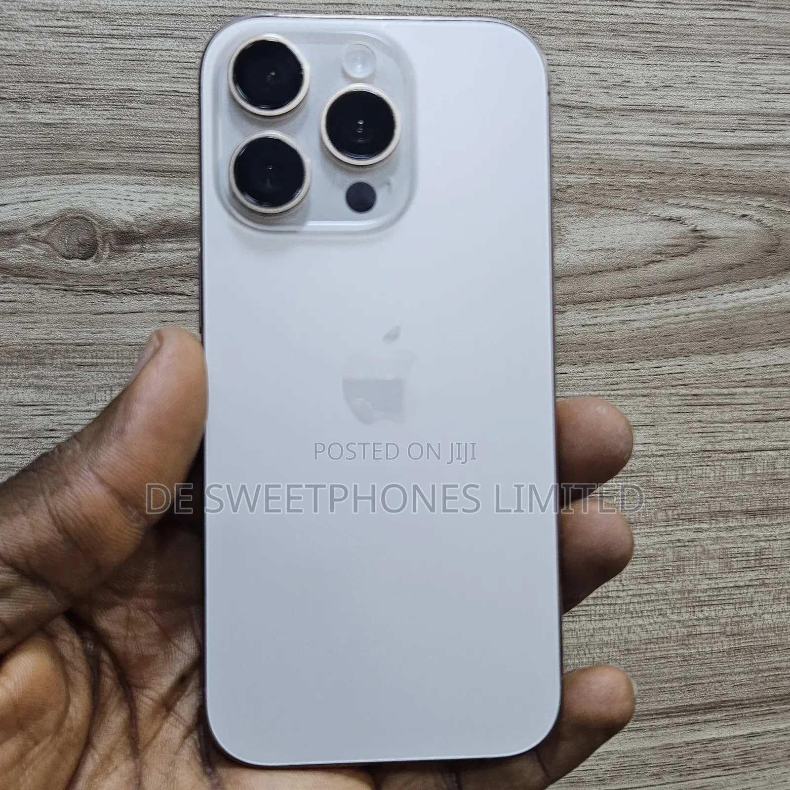 Apple iPhone 16 Pro 256 GB Gold