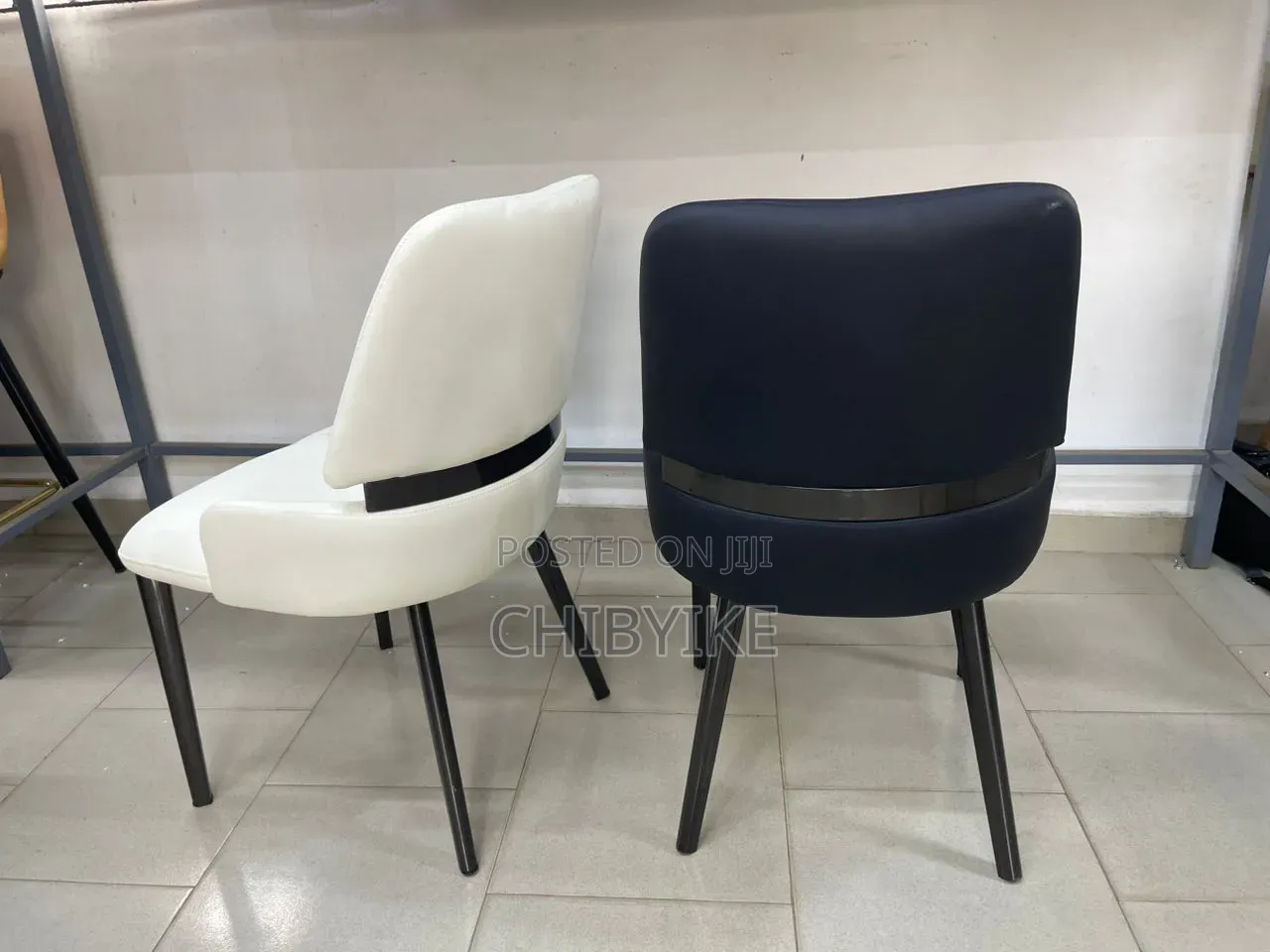 2 PCS of Dining Chair Strong and Nice Quality