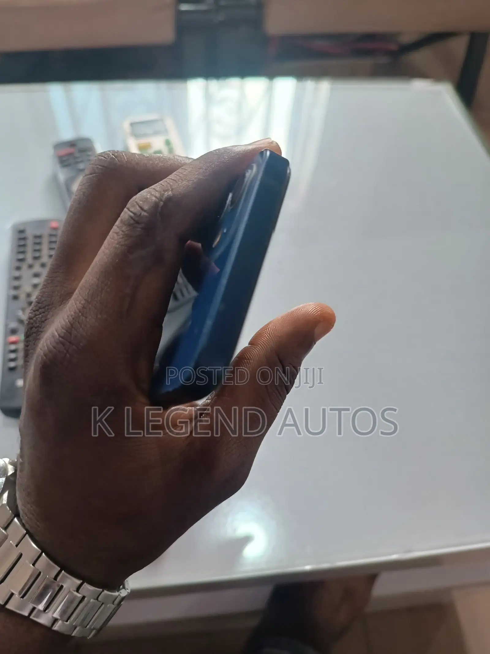 Apple iPhone 12 64 GB Blue
