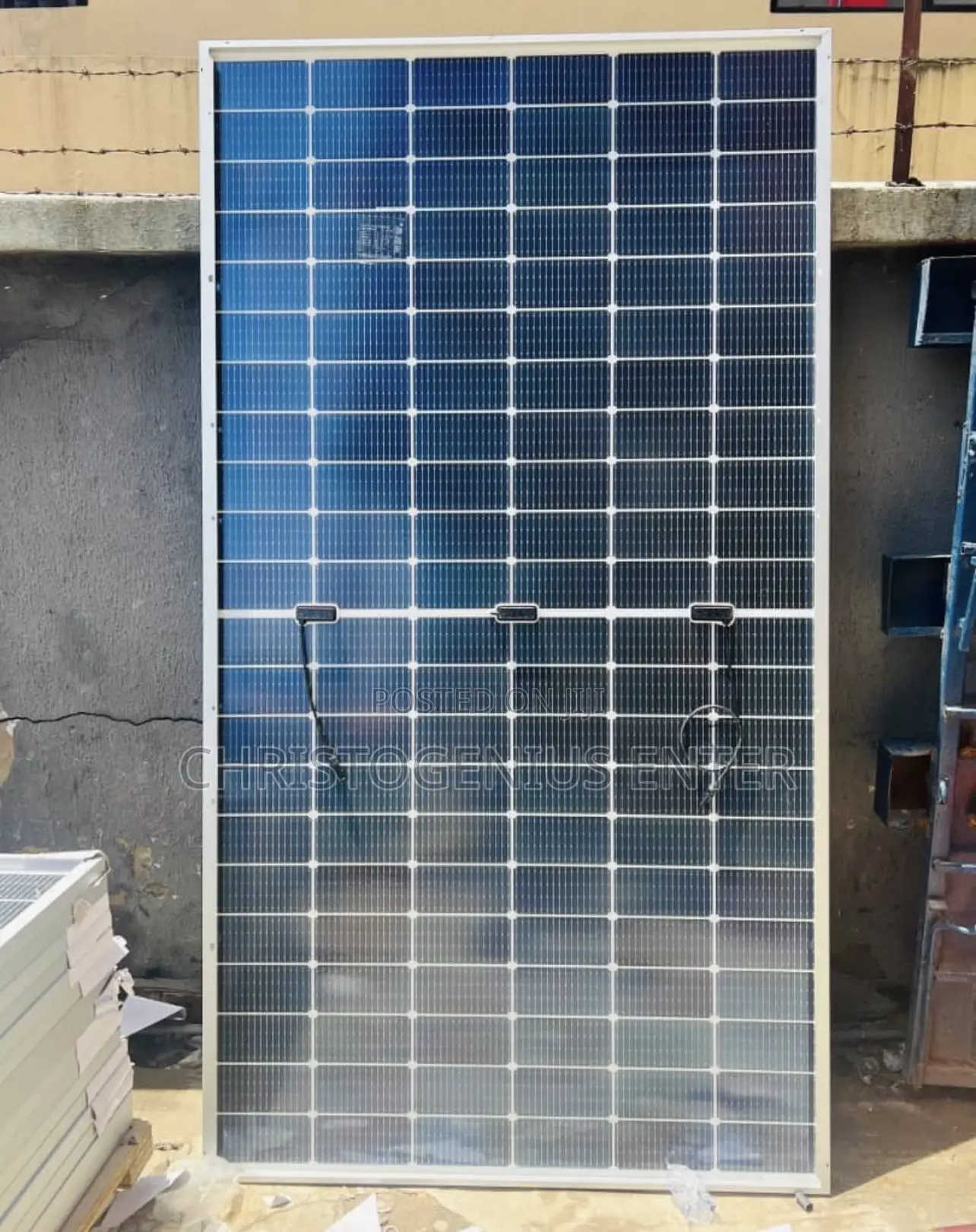 650watts Jinko Solar Panels