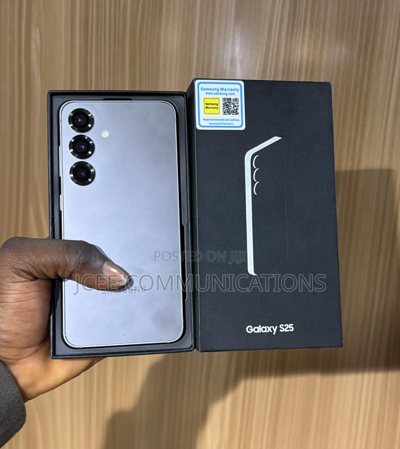 Samsung Galaxy S25 256 GB Gray