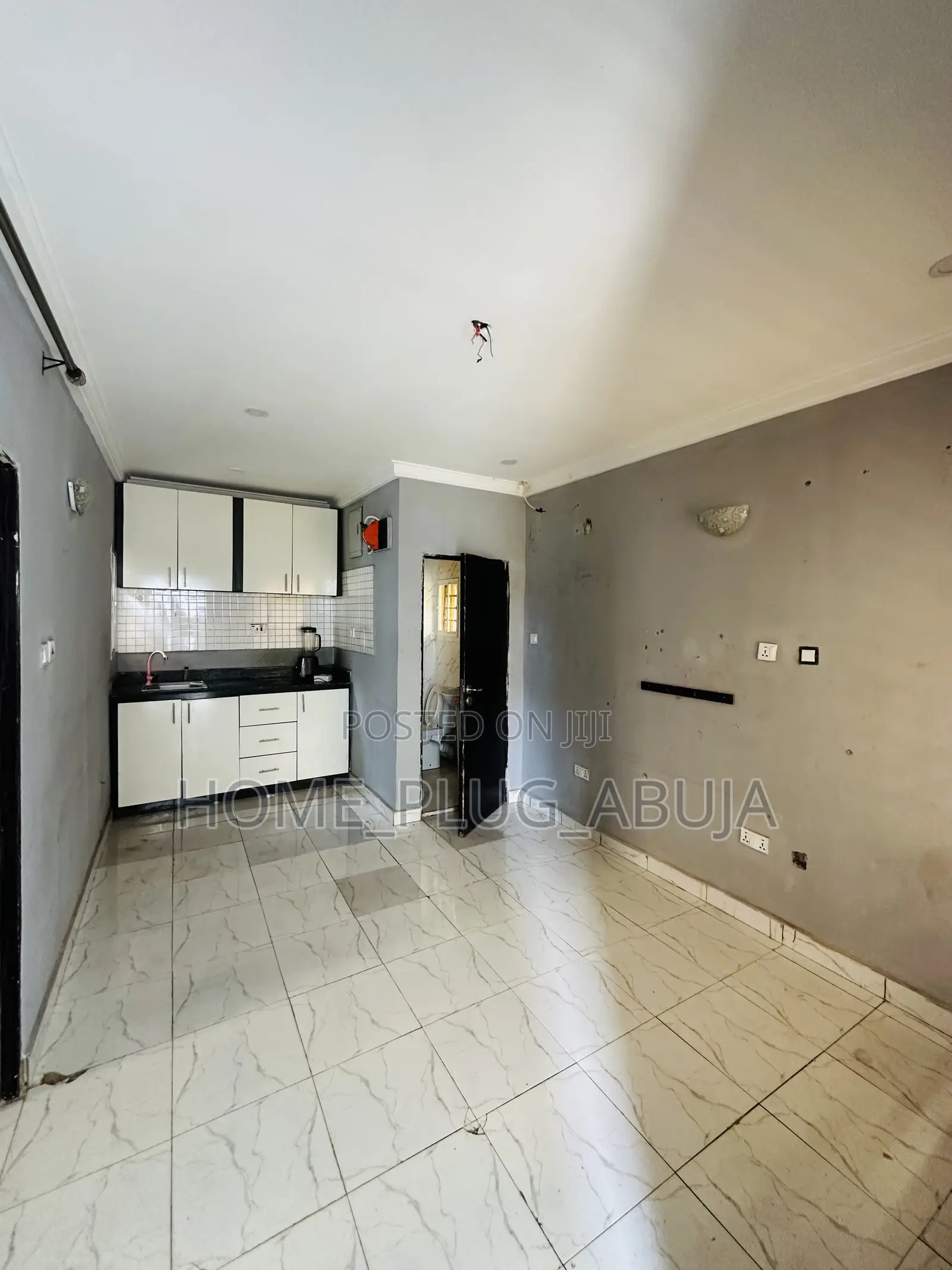 1bdrm Block of Flats in Manreng Estate, Life Camp for rent
