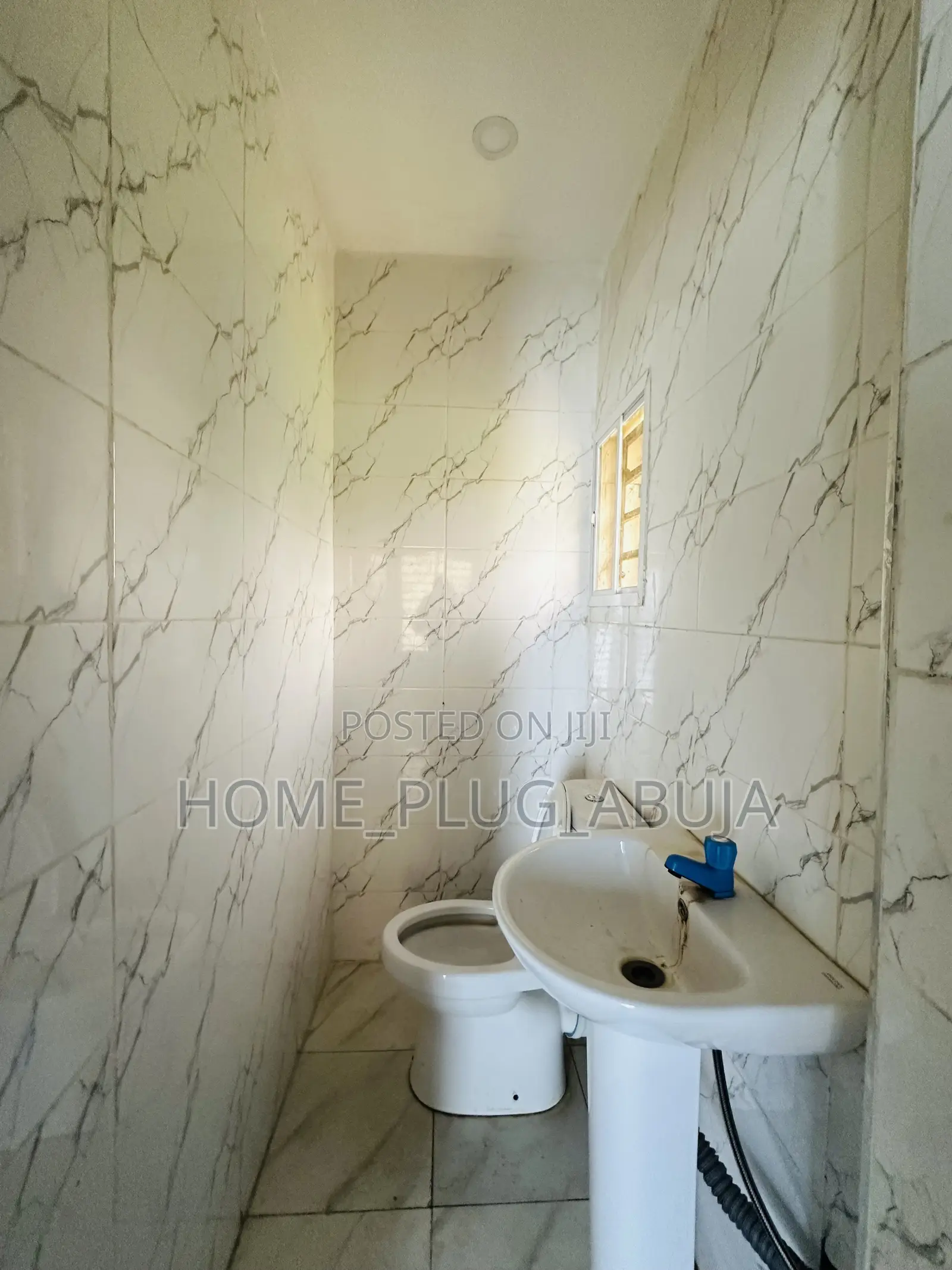 1bdrm Block of Flats in Manreng Estate, Life Camp for rent