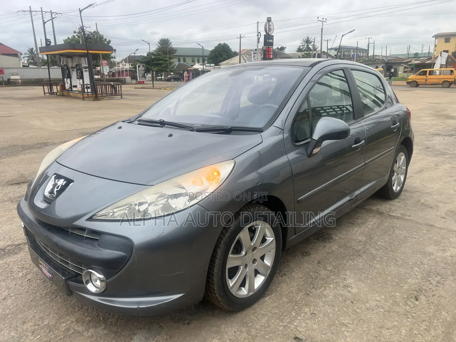 Peugeot 207 2013 Gray