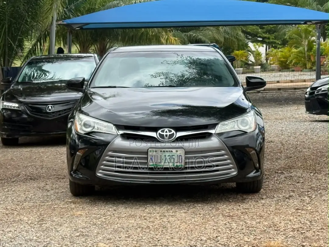 Toyota Camry XLE 4dr Sedan (2.5L 4cyl 6A) 2016 Black
