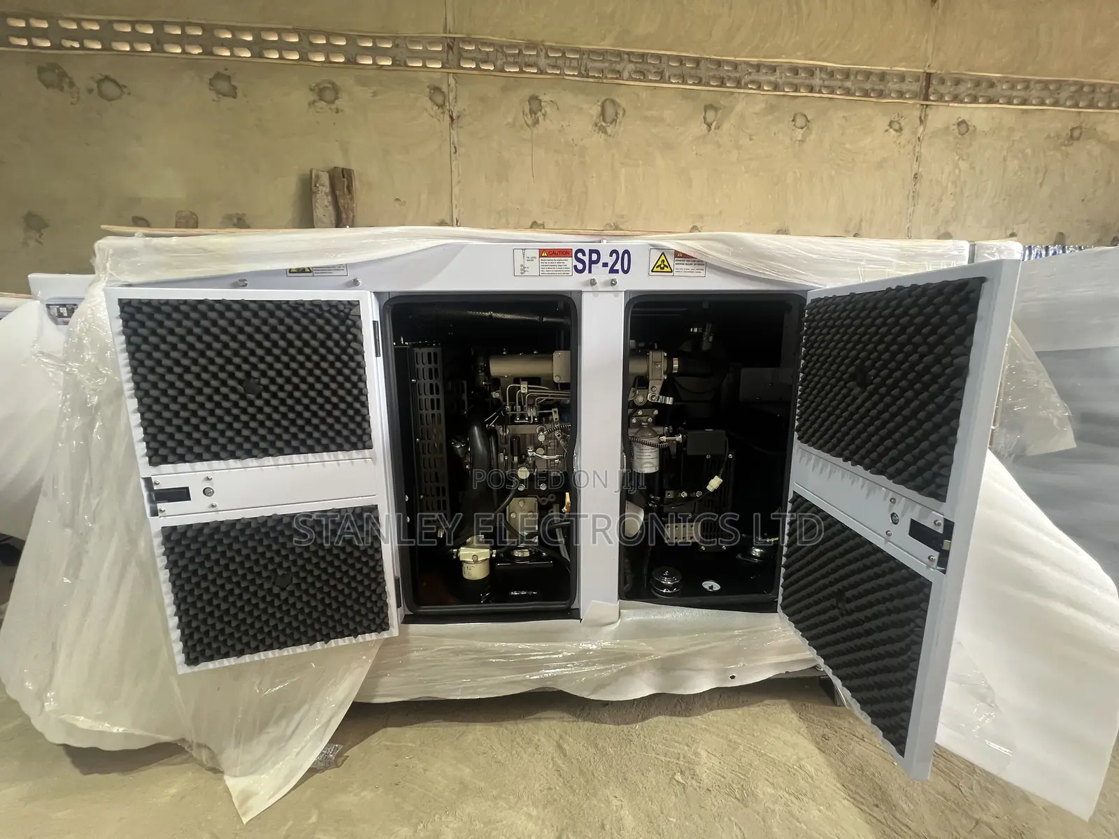 New Arrival of 20kva Perkins Soundproof Generator Diesel Engine