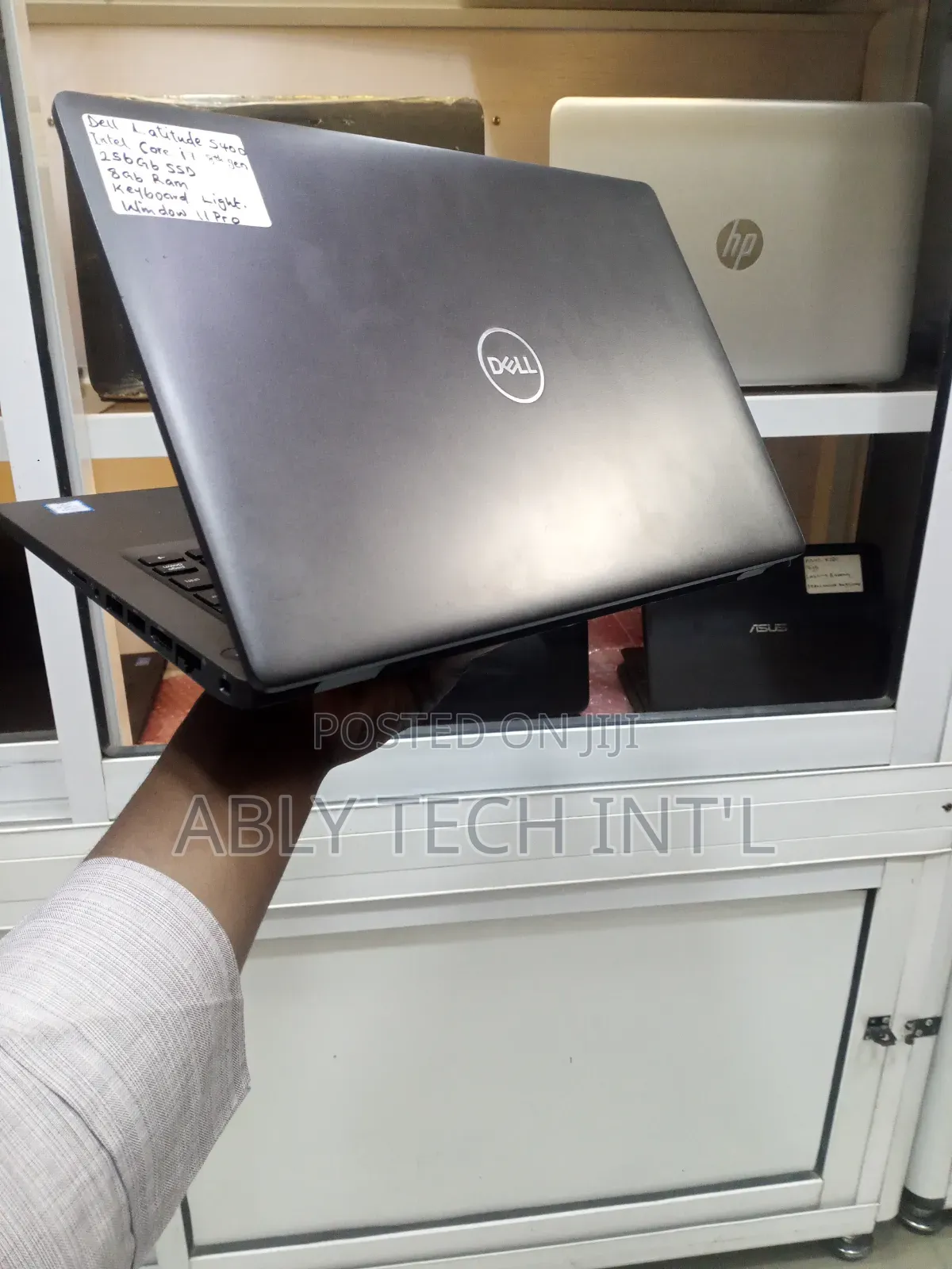 Laptop Dell Latitude 5400 8GB Intel Core i7 SSD 256GB