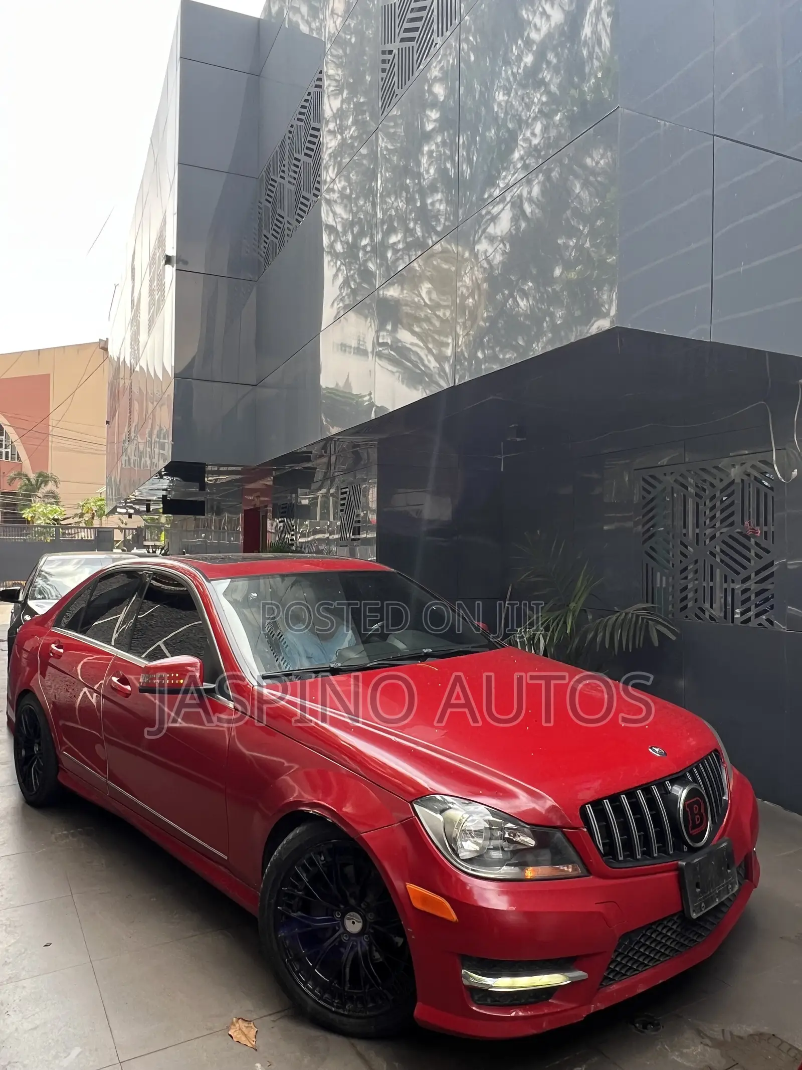 Mercedes-Benz C300 2012 Red