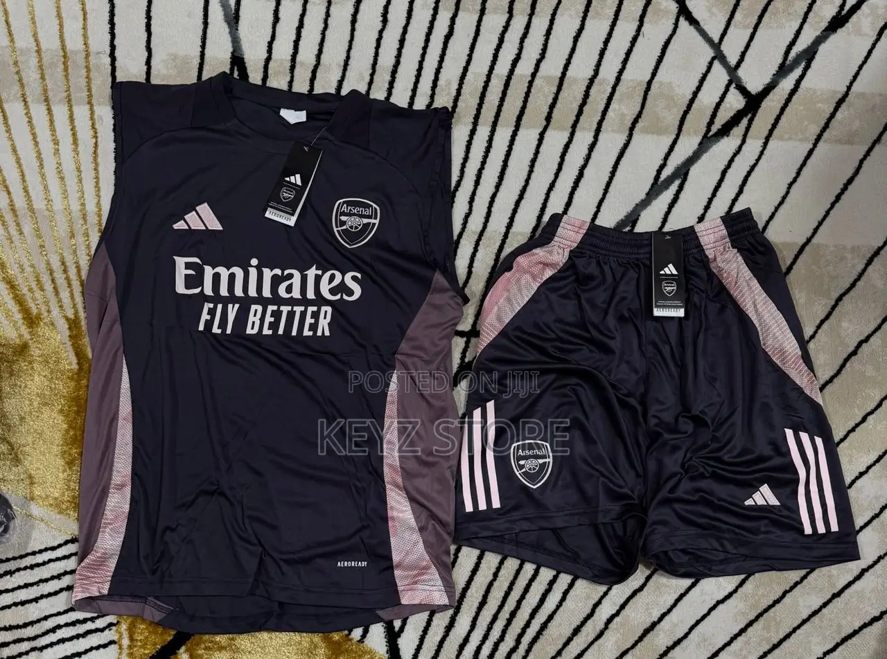 Premium Football Training Sets | Clubs National Teams Available