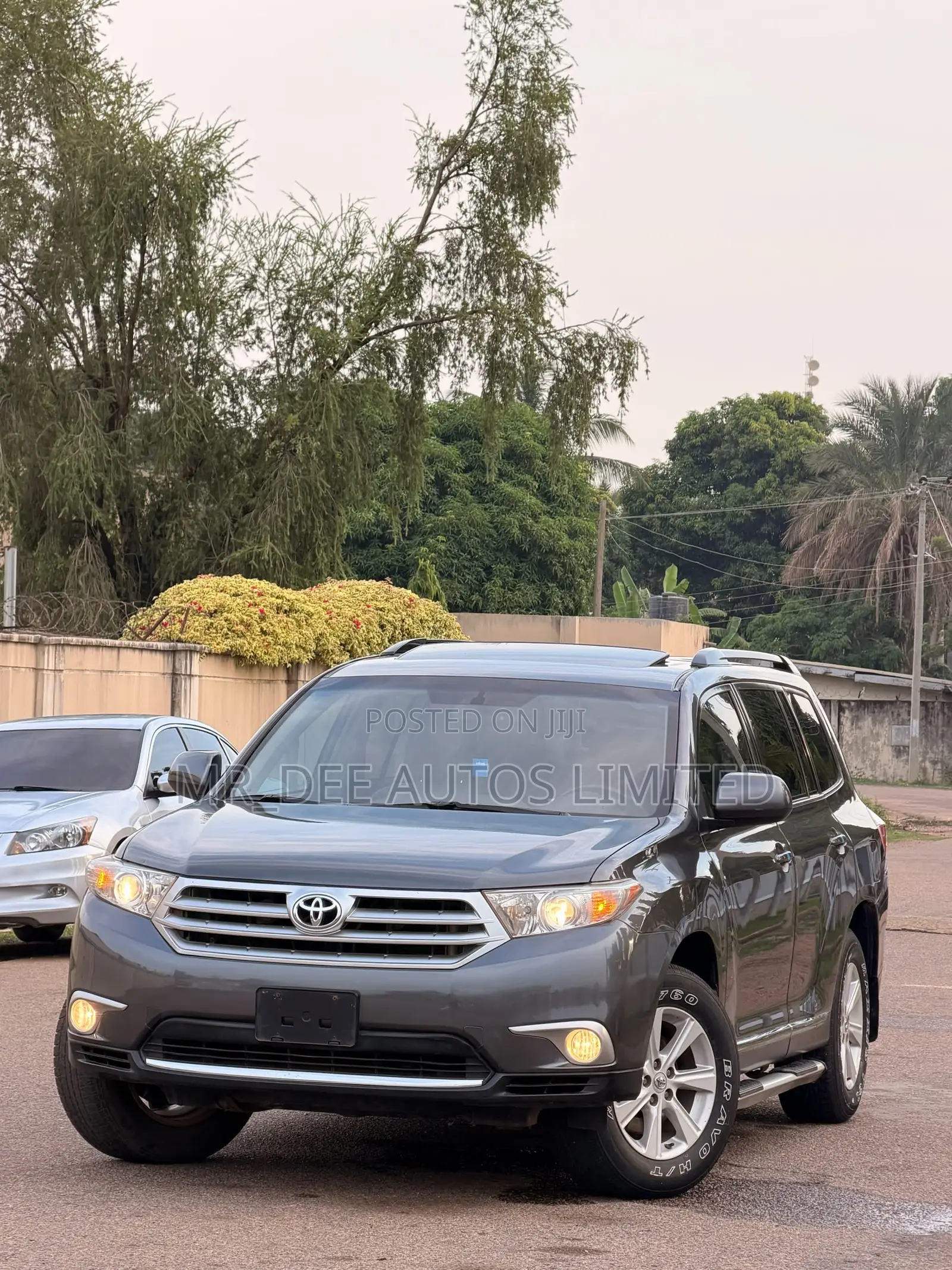 Toyota Highlander 2011 Gray