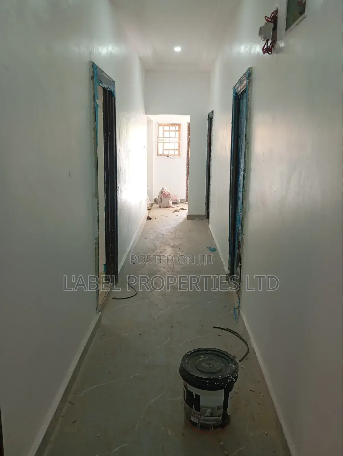 3bdrm Bungalow in Standard Estate for rent