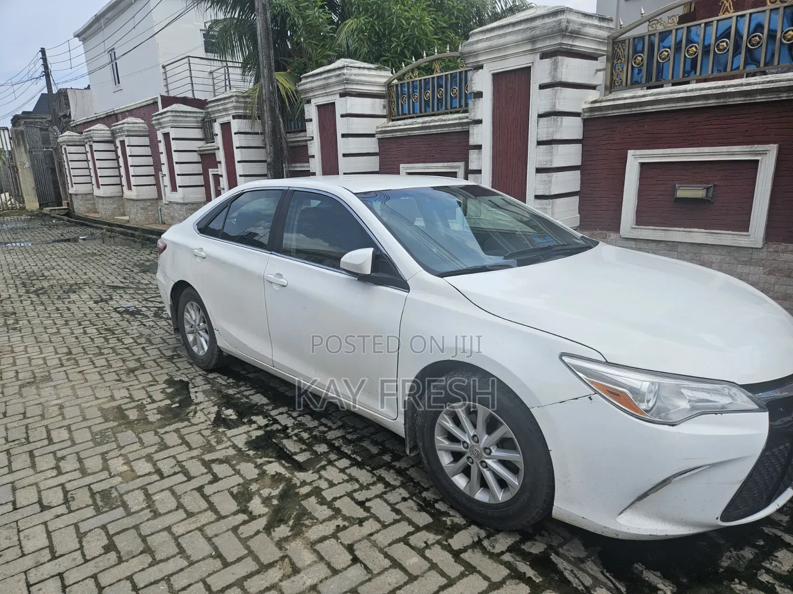 Toyota Camry 2017 White