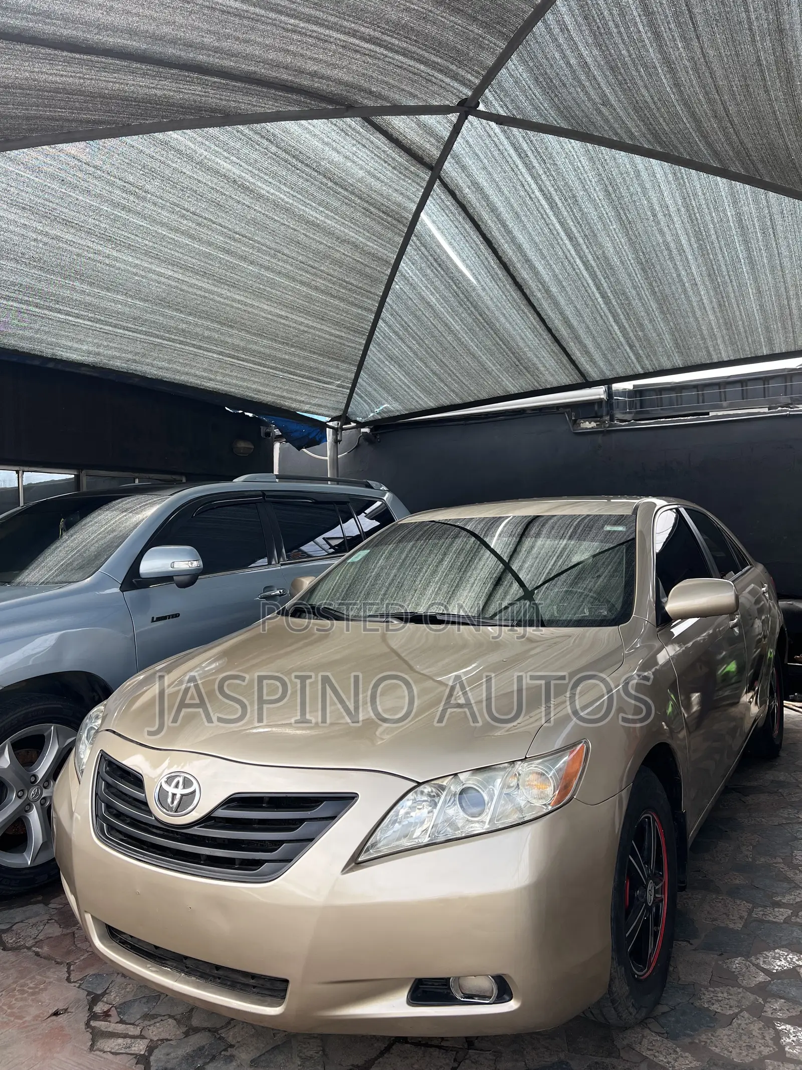 Toyota Camry 2008 Gold