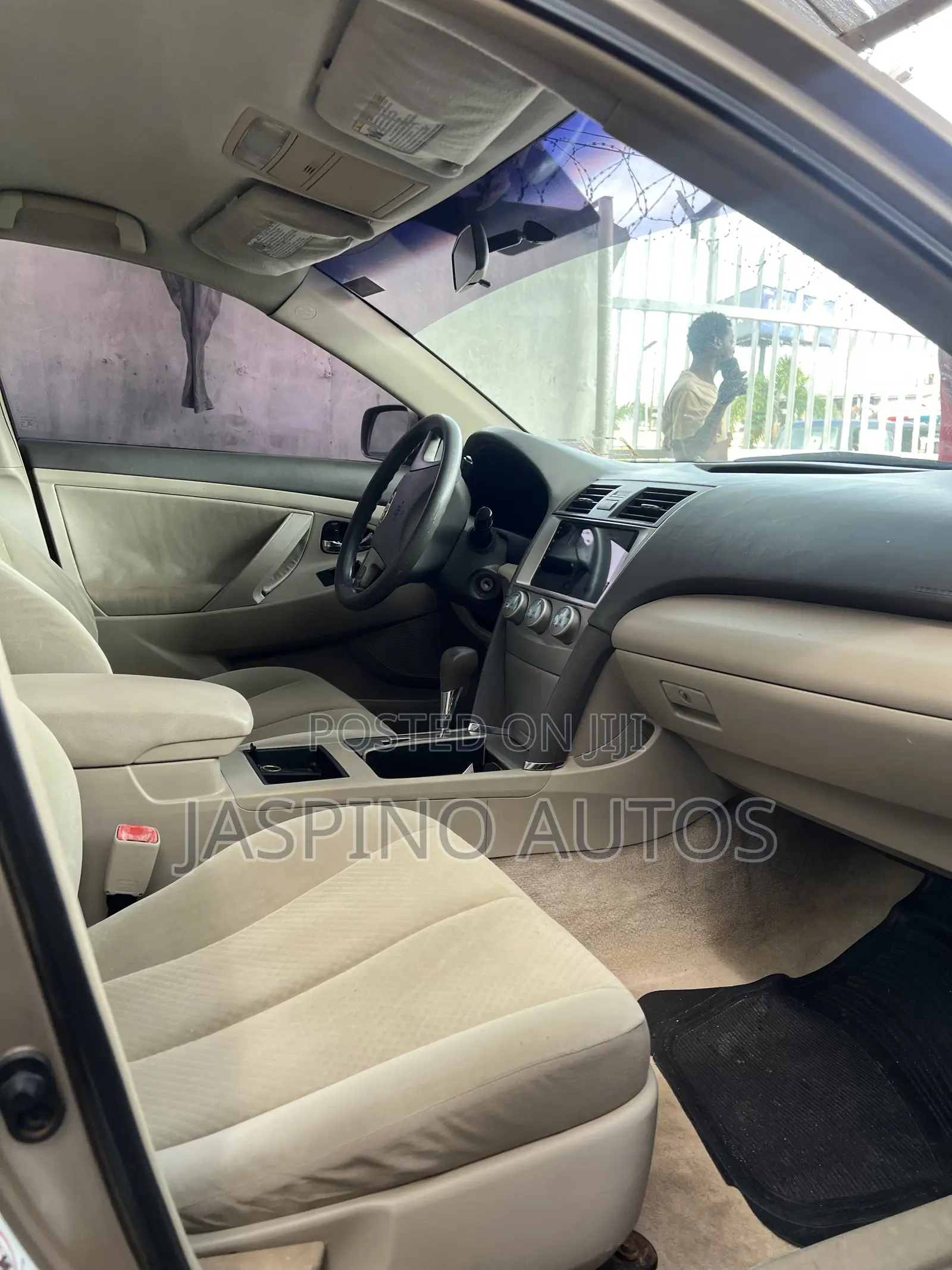 Toyota Camry 2008 Gold