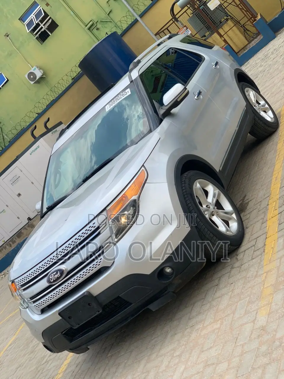 Ford Explorer XLT 4dr 4x4 (3.5L 6cyl 6A) 2013 Silver