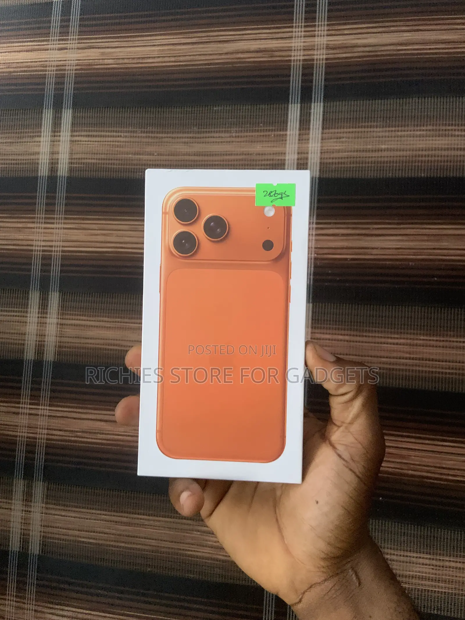 New Apple iPhone XR 256 GB Orange