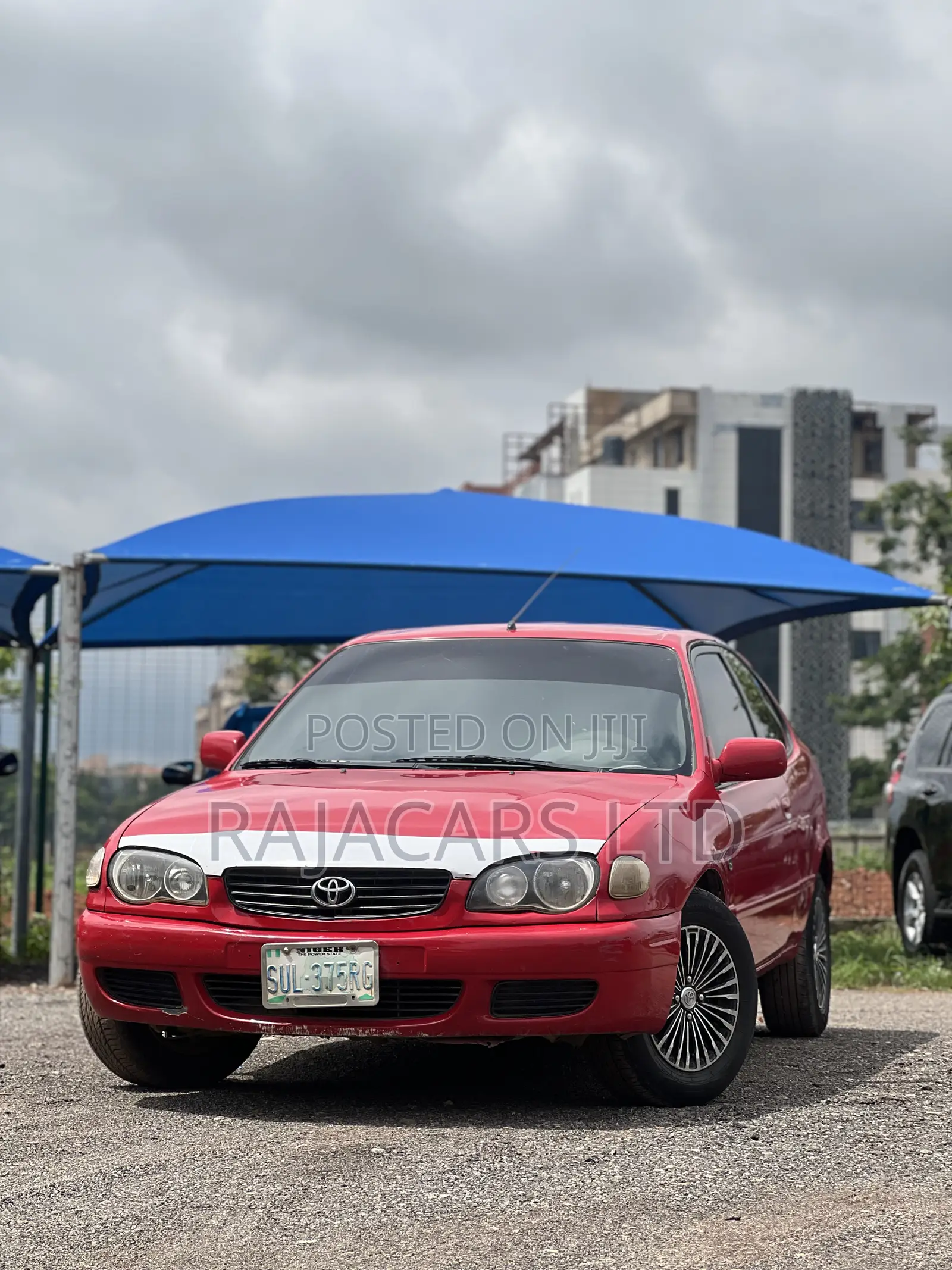 Toyota Corolla Hatchback 2000 Red