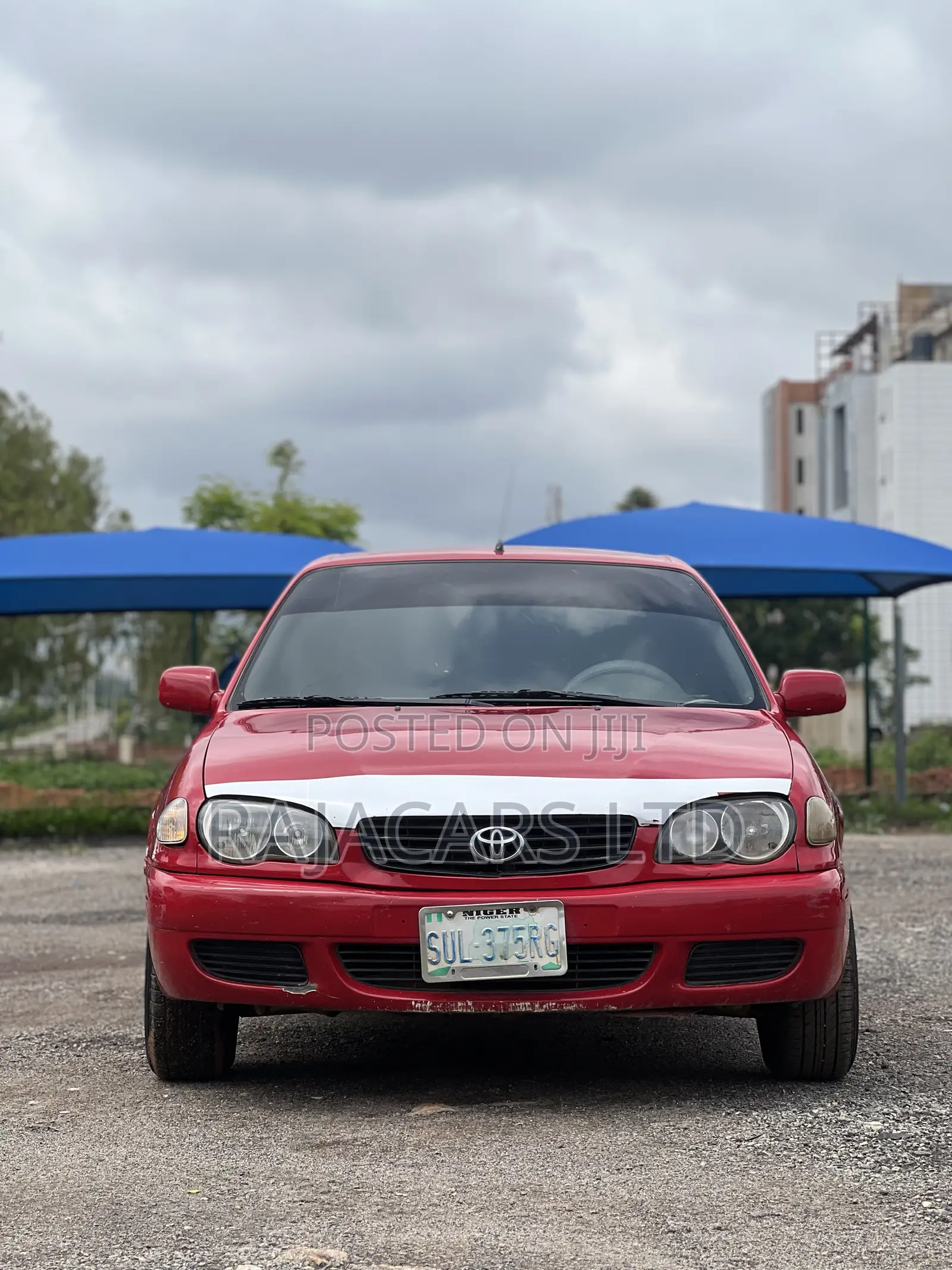 Toyota Corolla Hatchback 2000 Red