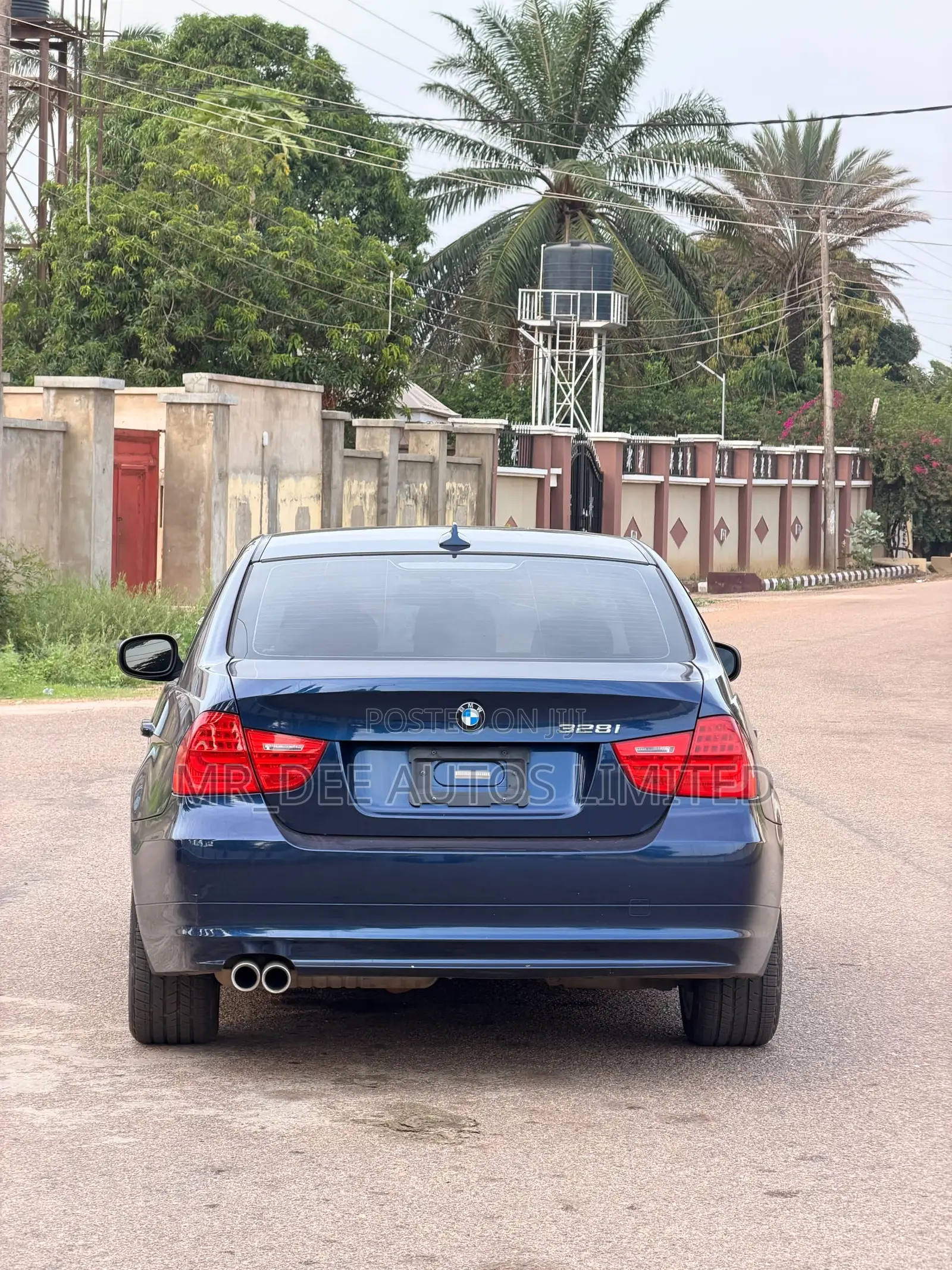 BMW 328i 2011 Blue