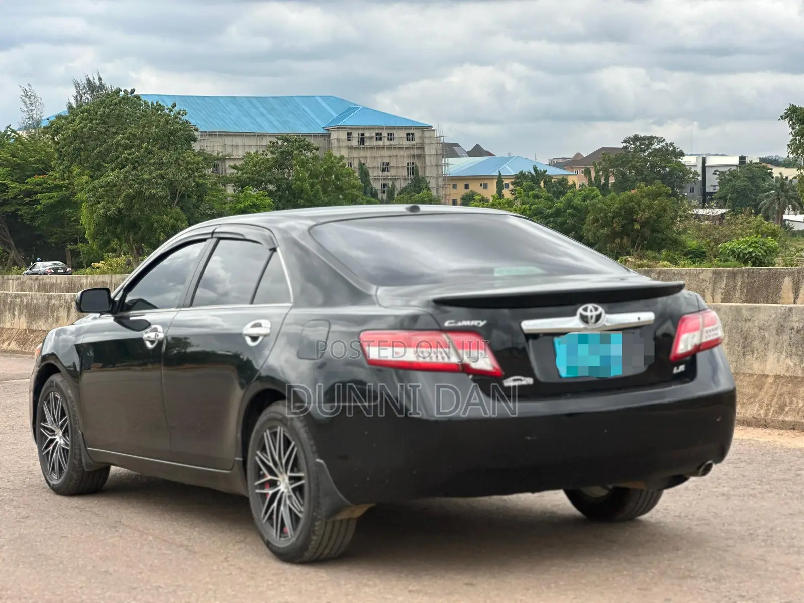 Toyota Camry LE 4dr Sedan (2.5L 4cyl 6AM) 2010 Black
