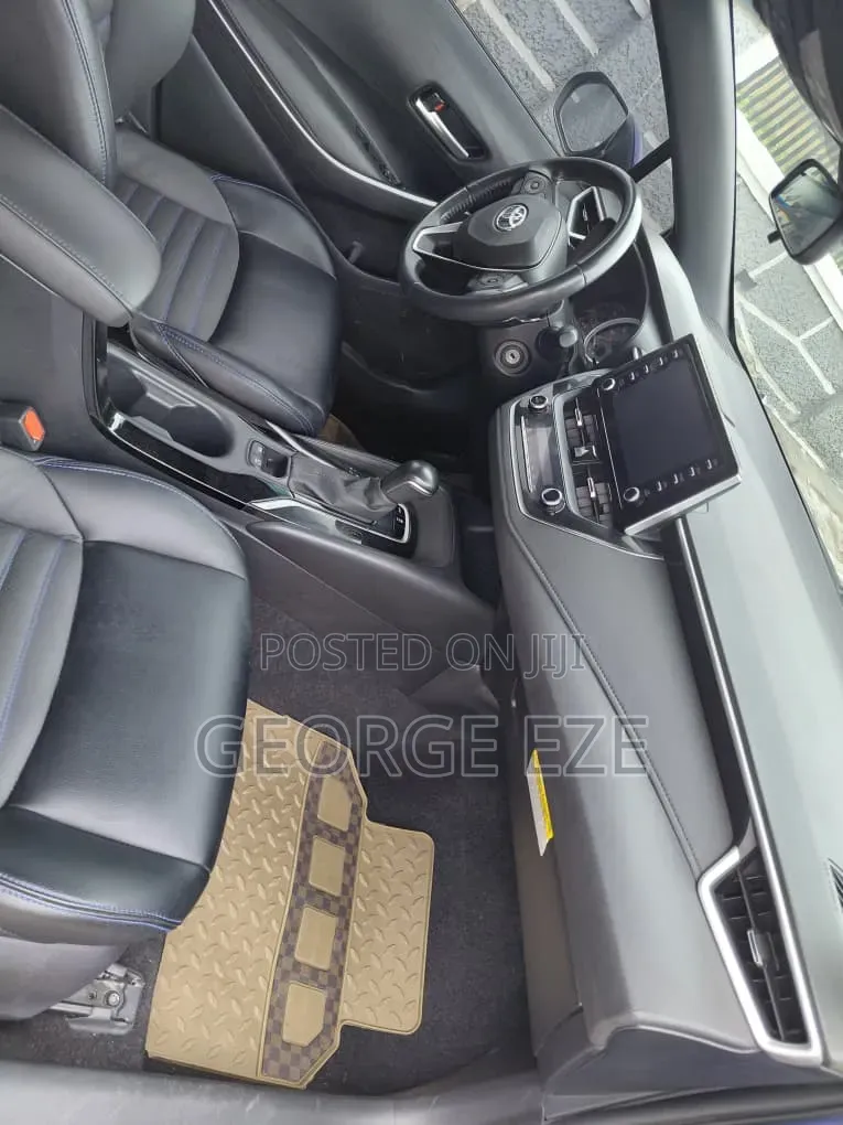 Toyota Corolla 2019 Blue