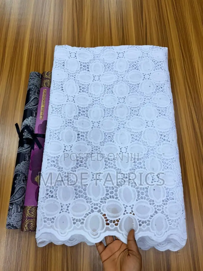 White Guipurecord Lace