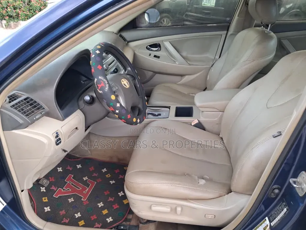 Toyota Camry LE 4dr Sedan (2.4L 4cyl 5A) 2008 Blue