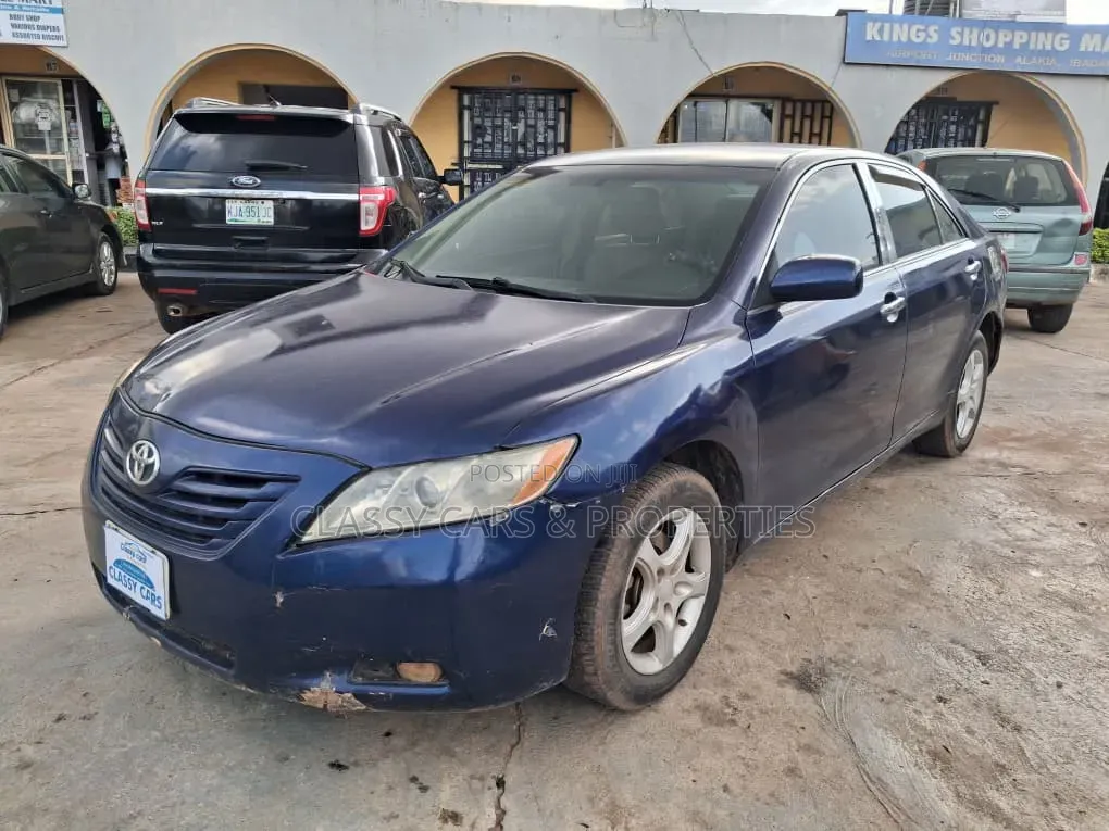 Toyota Camry LE 4dr Sedan (2.4L 4cyl 5A) 2008 Blue