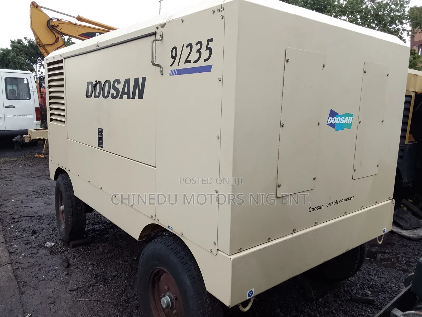 Ingersoll Doosan Air Compressor 9/235