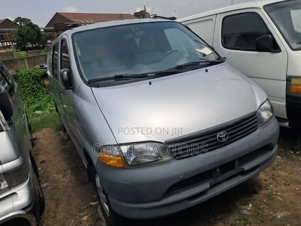 Toyota HiAce 2010 Grey